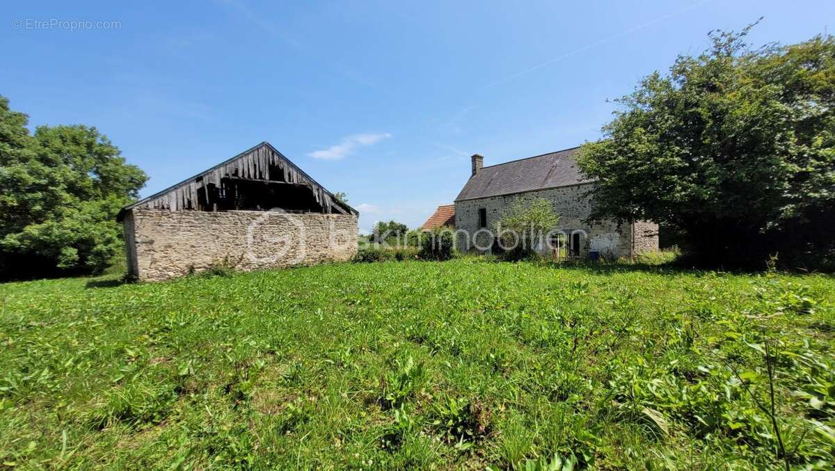 Maison en pierre à rénover - photo 3