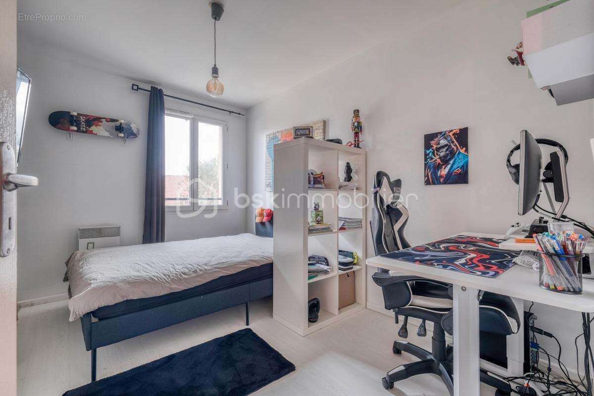 Maison 5 pièces 99 m² à vendre à Claye-Souilly (77410) - photo 9