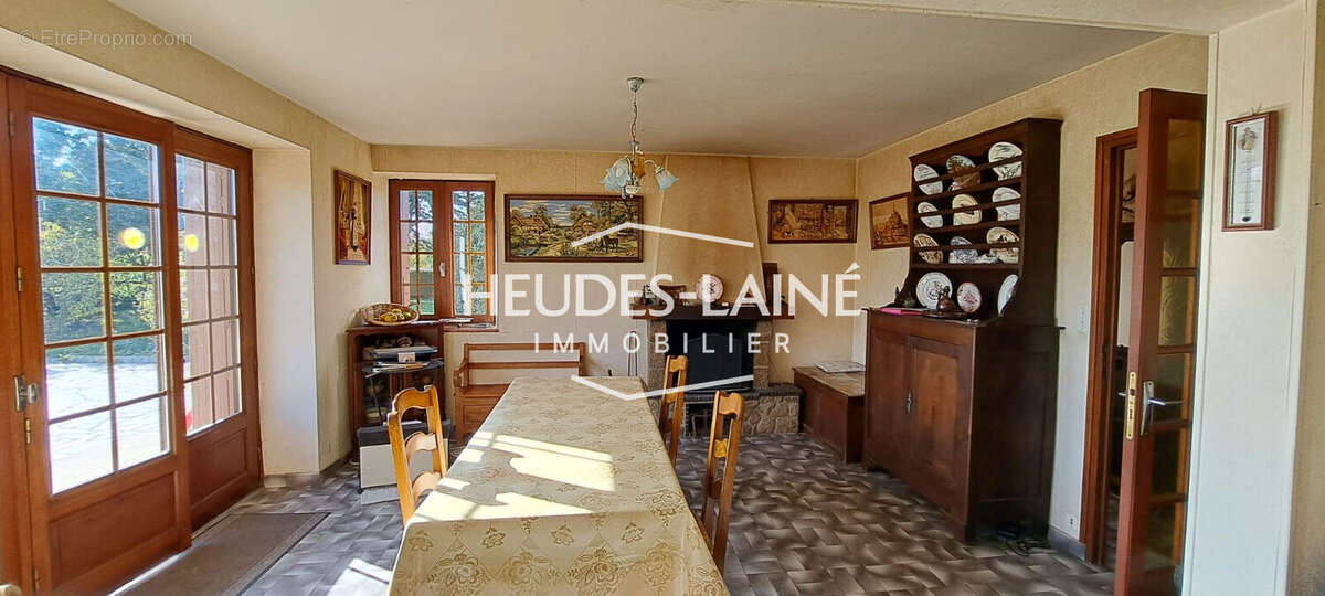 Maison à ISIGNY-LE-BUAT