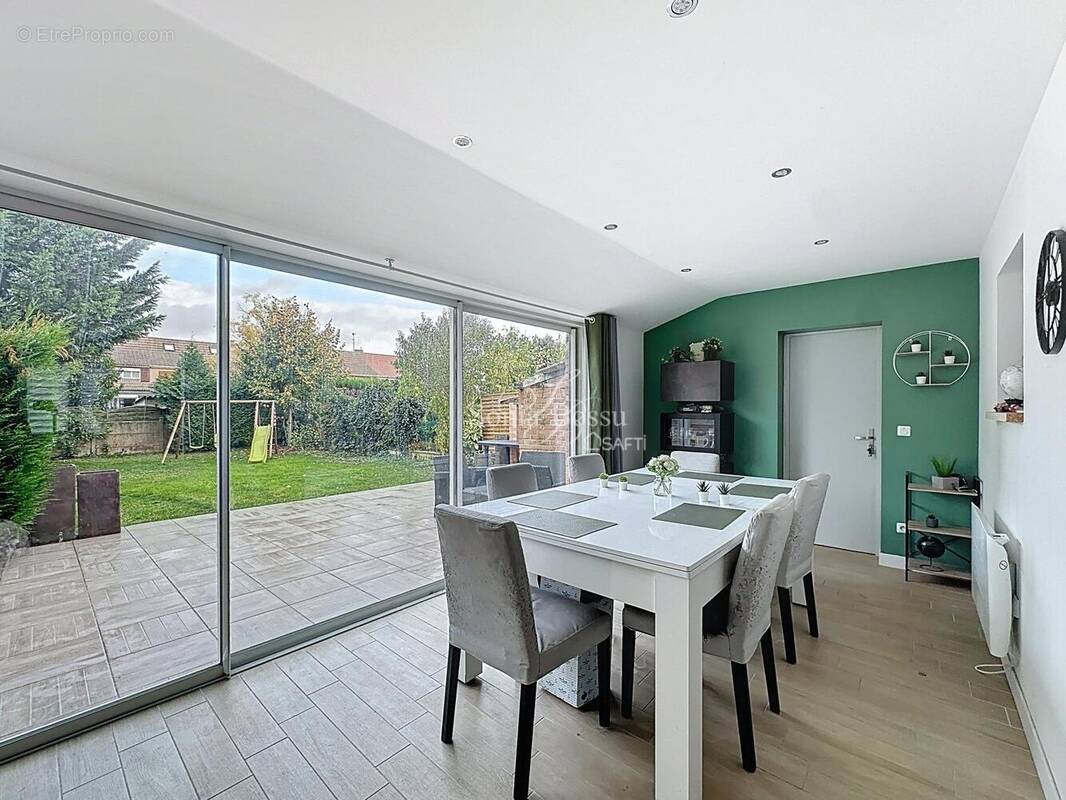 Photo 1 - Maison à HARNES