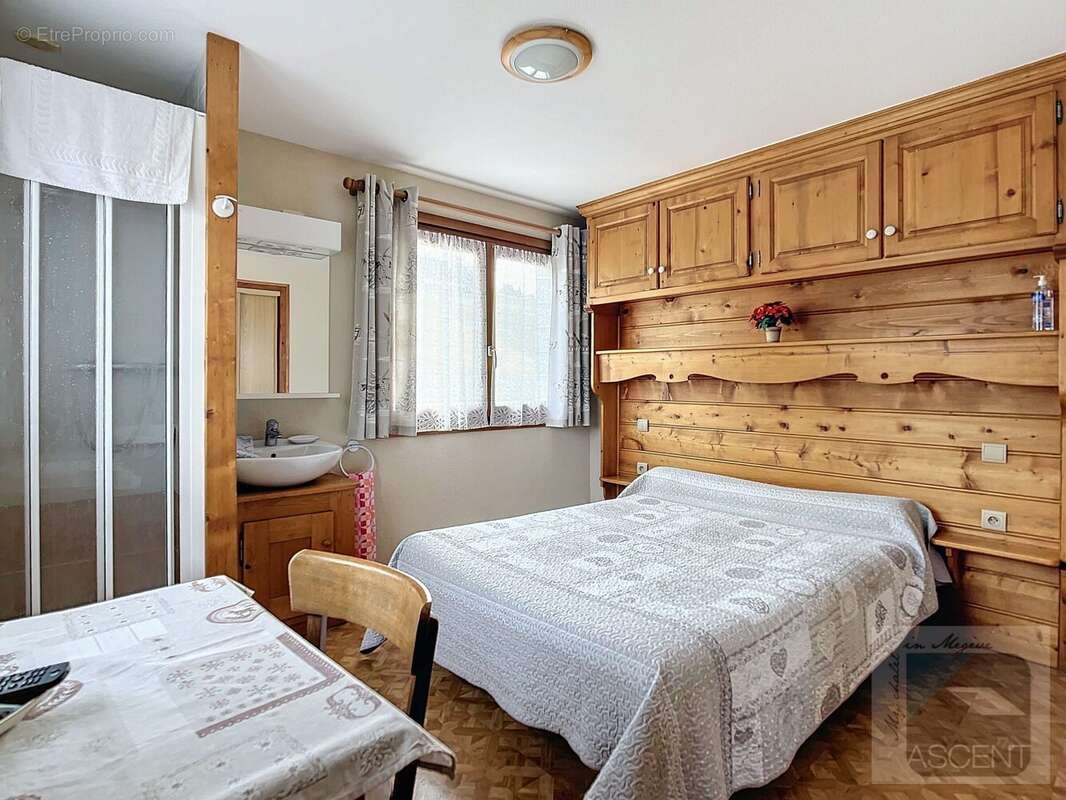 Maison à CREST-VOLAND