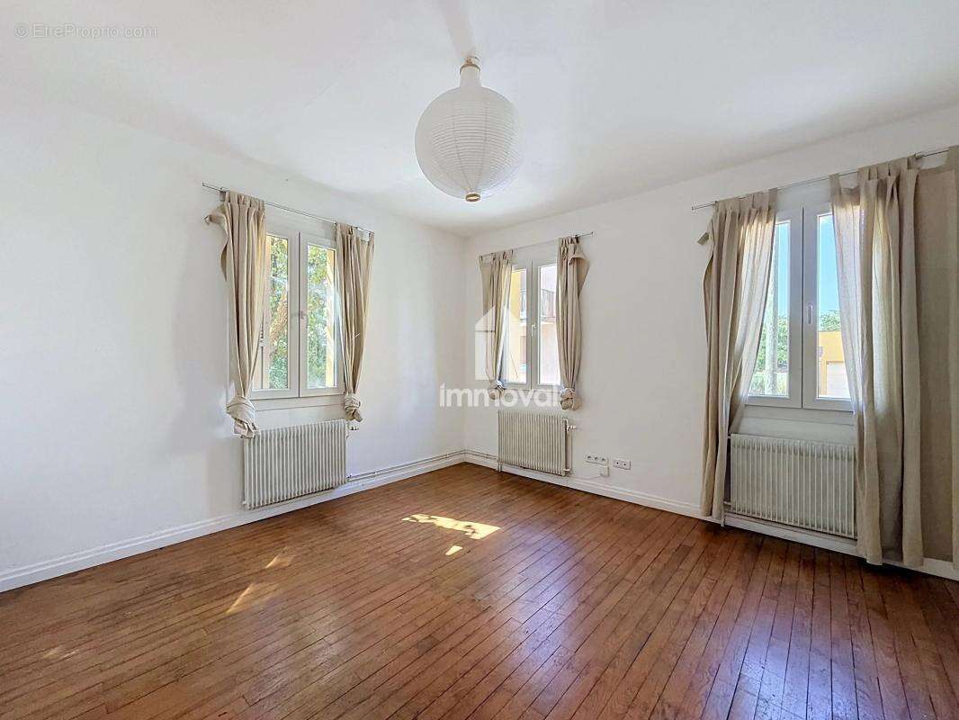 ROBERTSAU - MAISON - 124m² sur 2,73 ares - photo 7