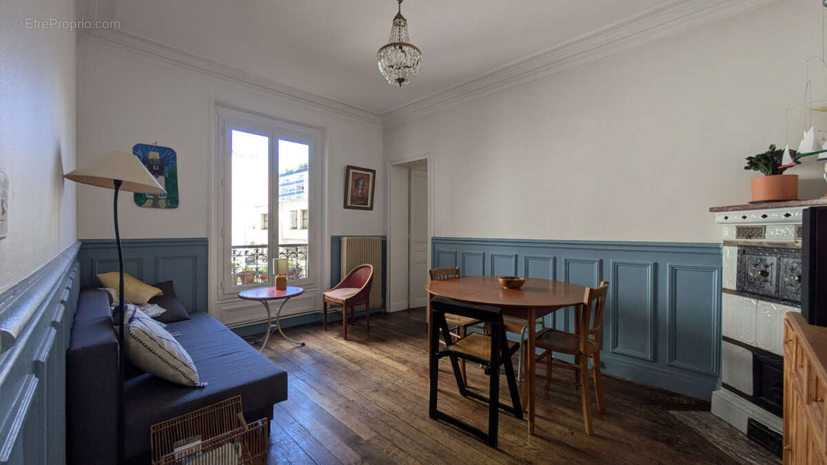 Appartement à PARIS-18E