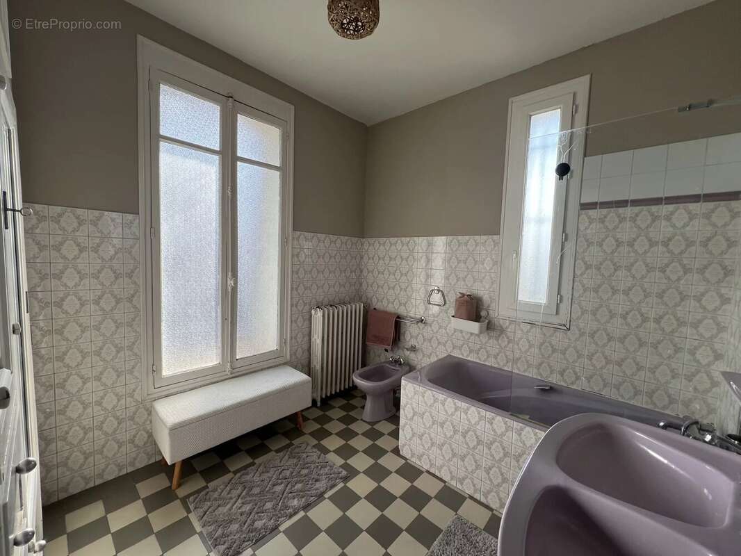 Maison à SAINTE-FOY-LA-GRANDE