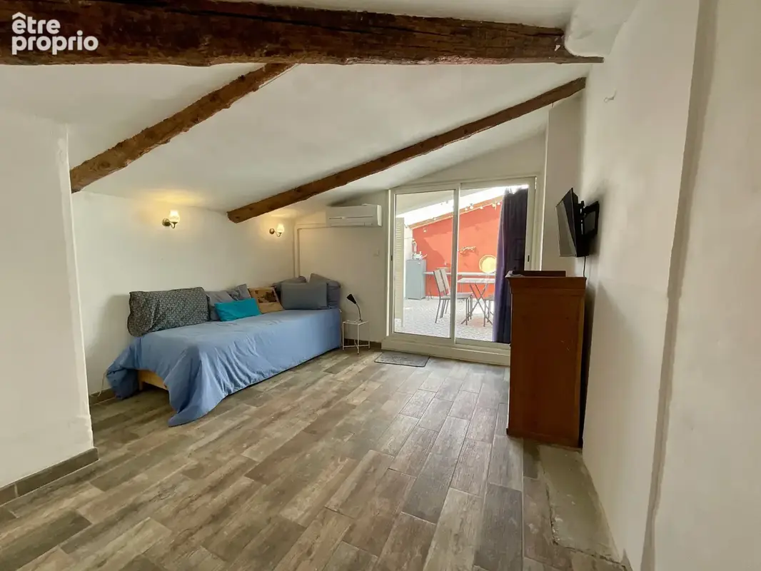 MARSEILLAN   Une maison de ville emblématique au charme fou. - photo 9
