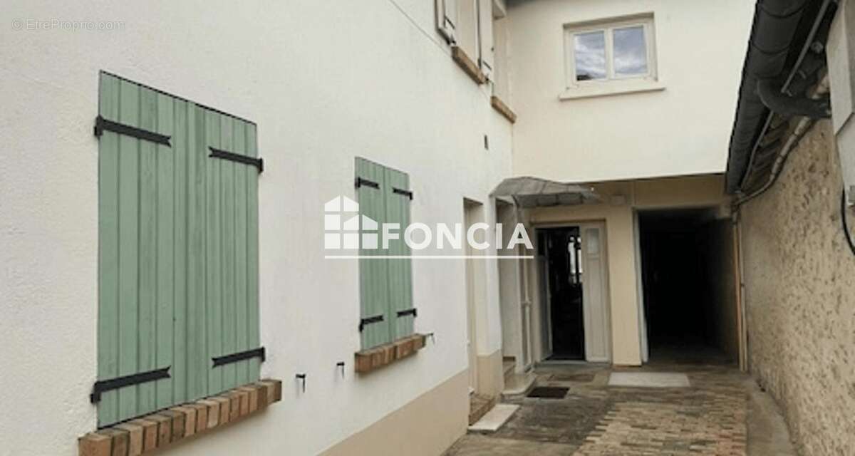 Appartement à ETRECHY