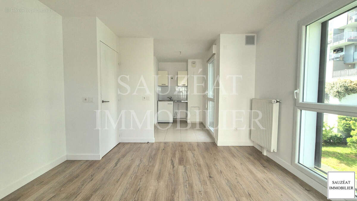 Bagneux - Appartement avec balcon - photo 5