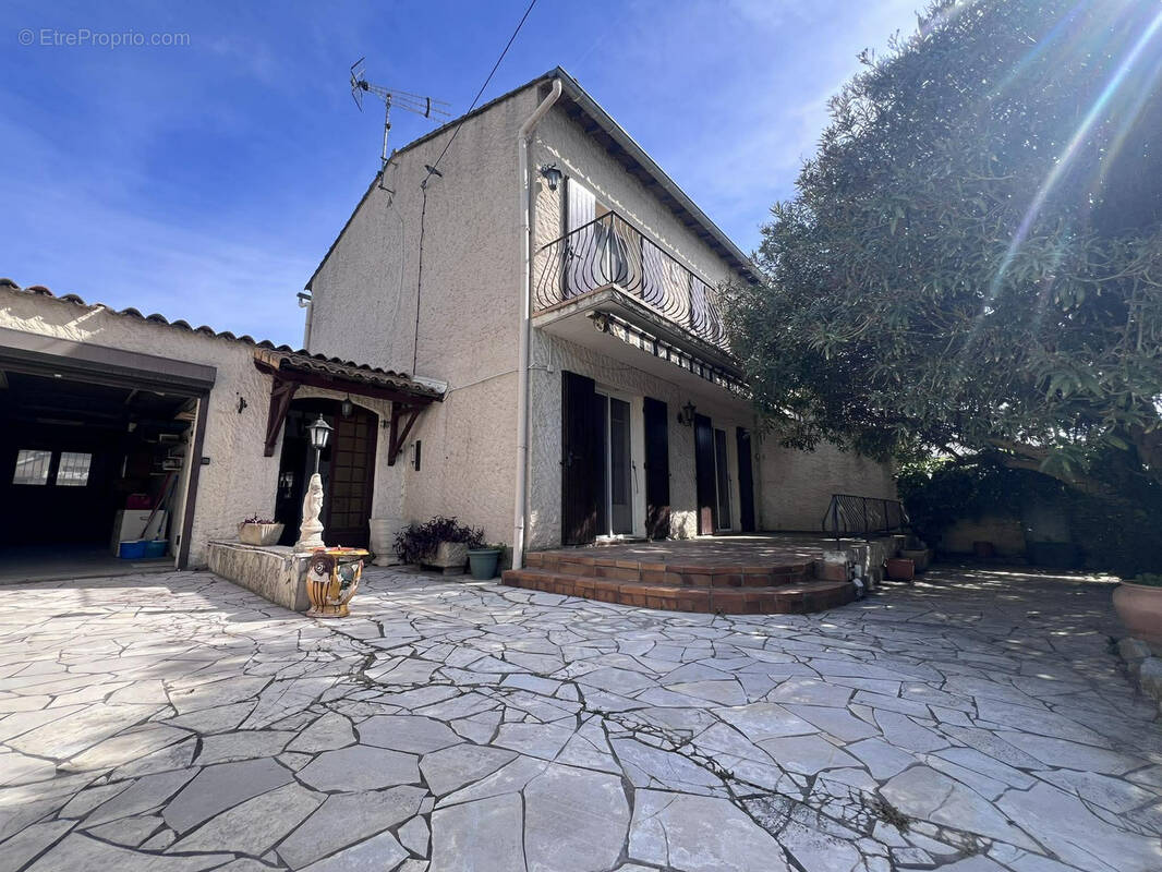 Maison à ARLES