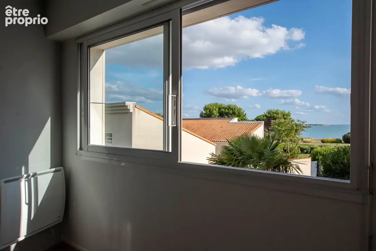 La rochelle minimes type 2 pieces avec garage - photo 8