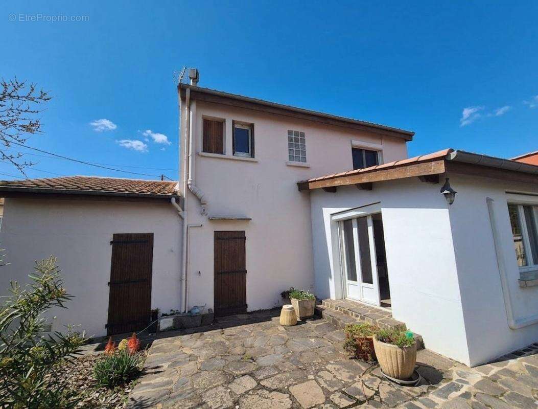 Maison à BEZIERS