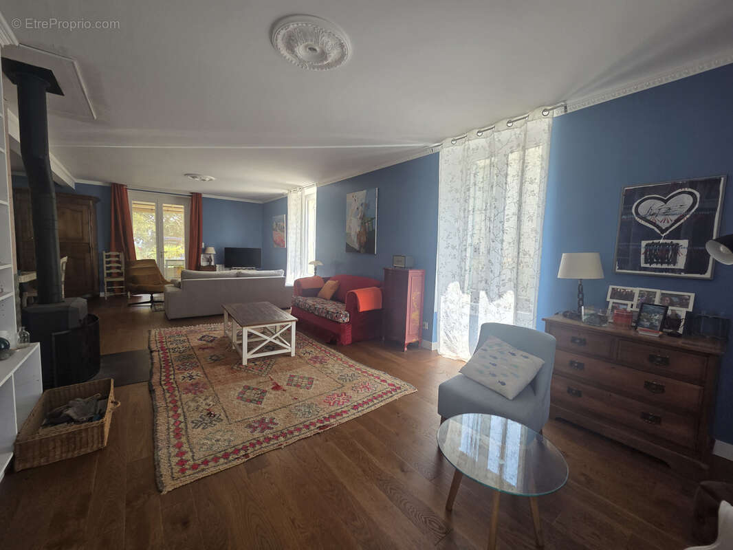 Maison de village de caractère avec jardin, piscine et gîte indépendant - photo 3