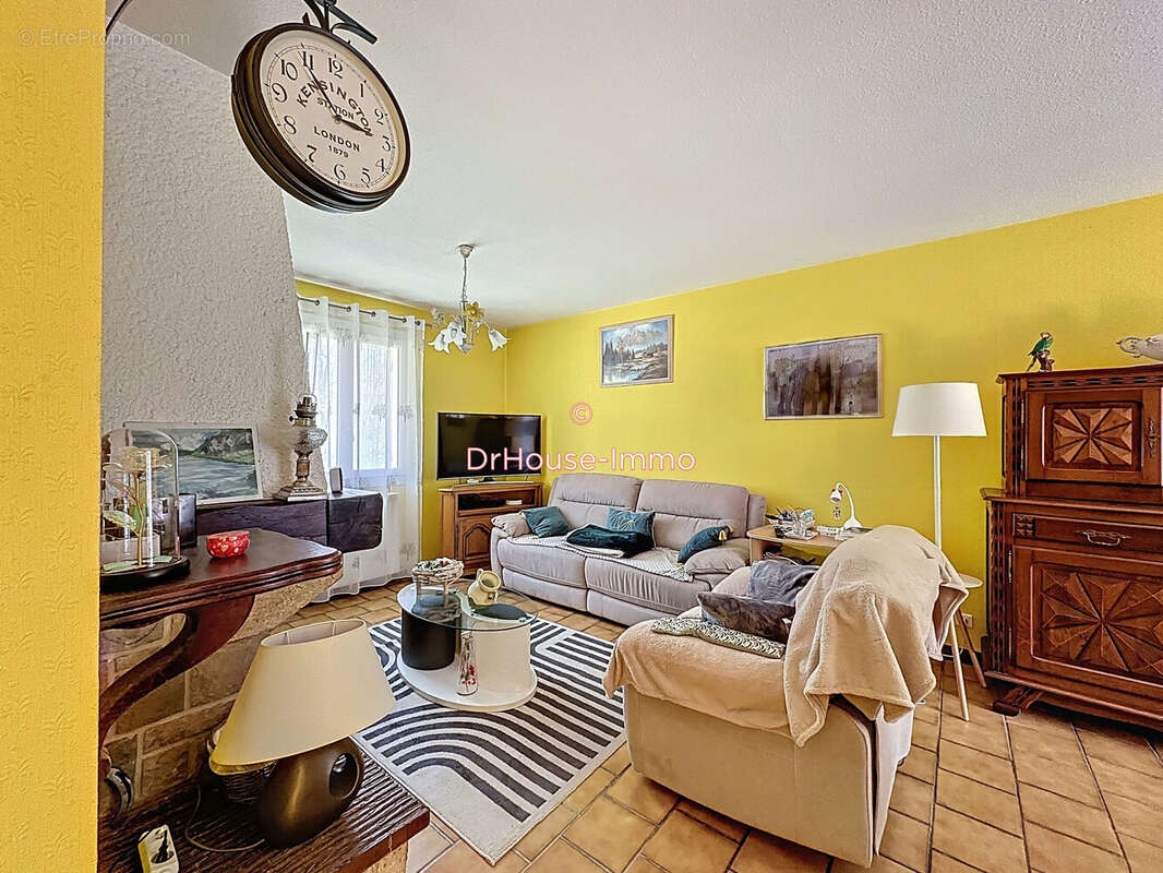 Maison à LA DOUZE