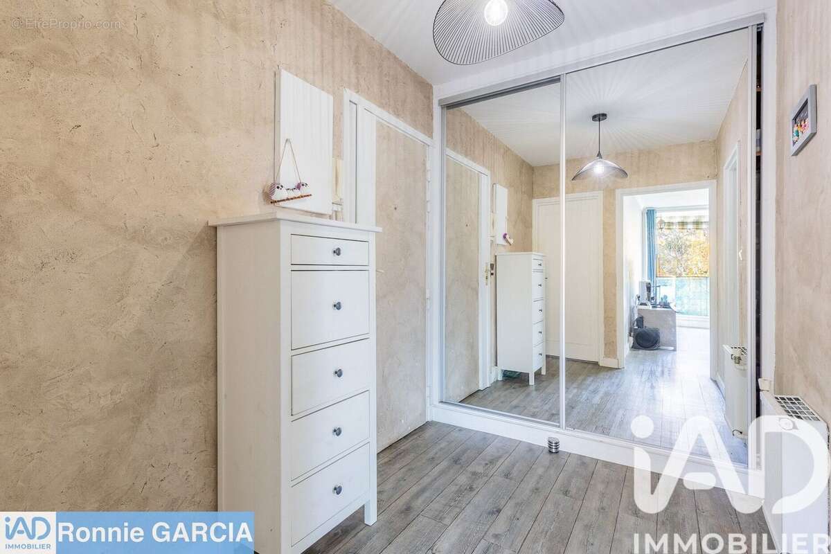 Photo 8 - Appartement à BALLAINVILLIERS