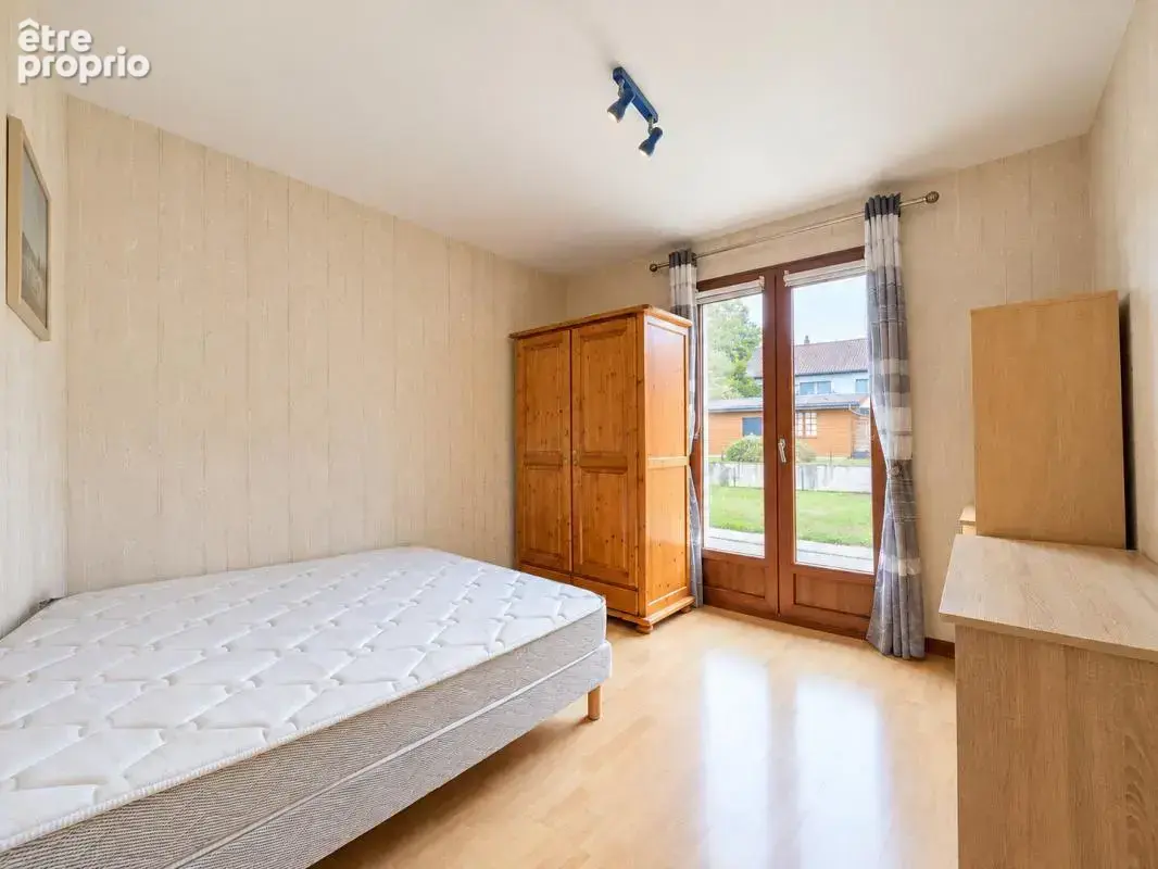 Maison 92 m² – 3 chambres – Garage 3 voitures – Jardin - photo 4