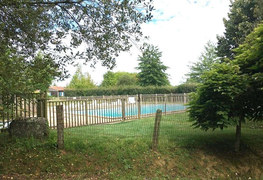 Appartement à MONCOUTANT