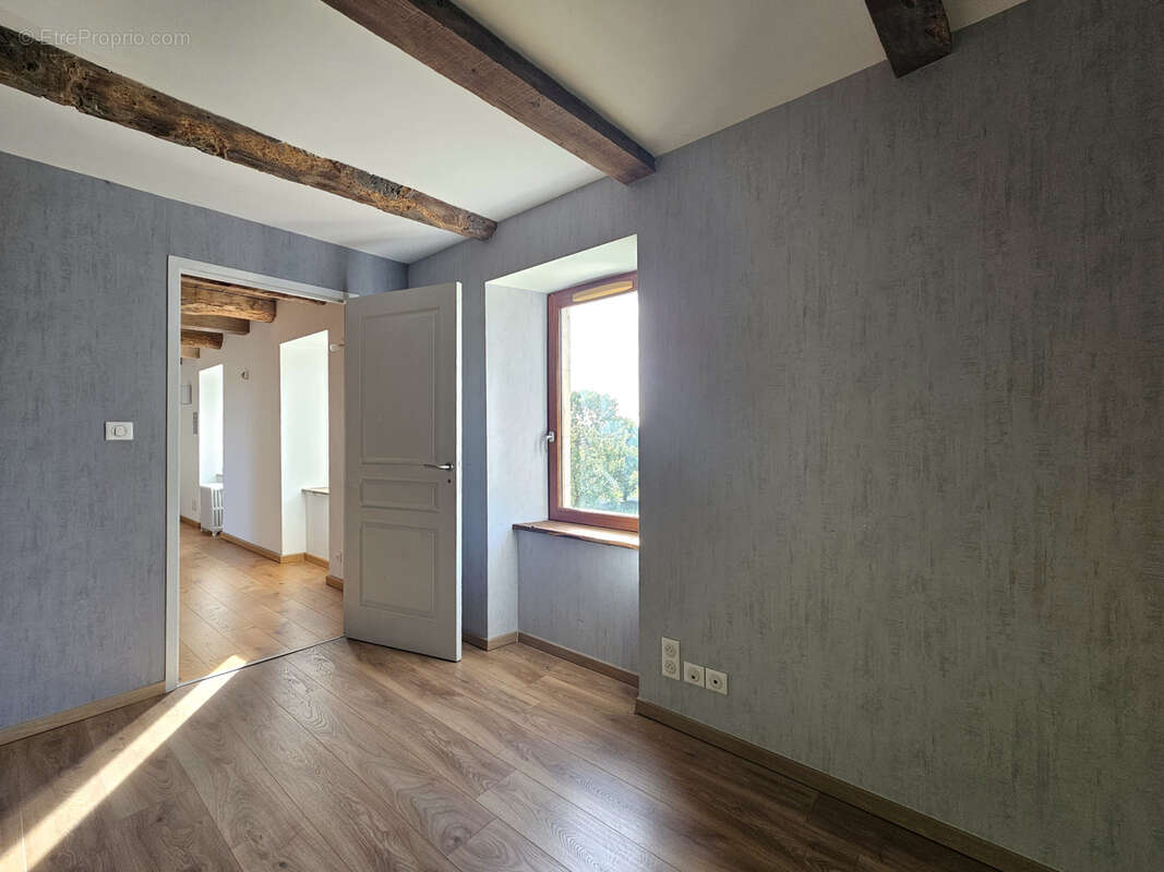 Maison à LA LOUBIERE