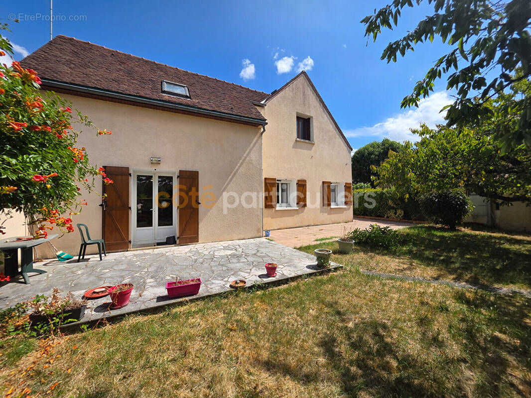 Maison à VERON
