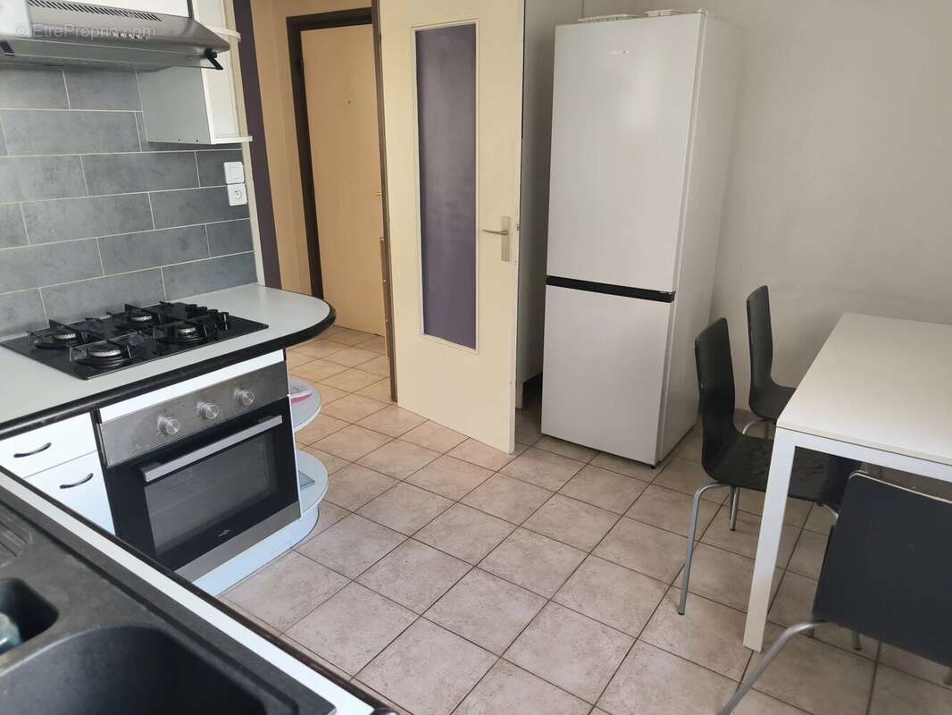 Appartement meuble - photo 5