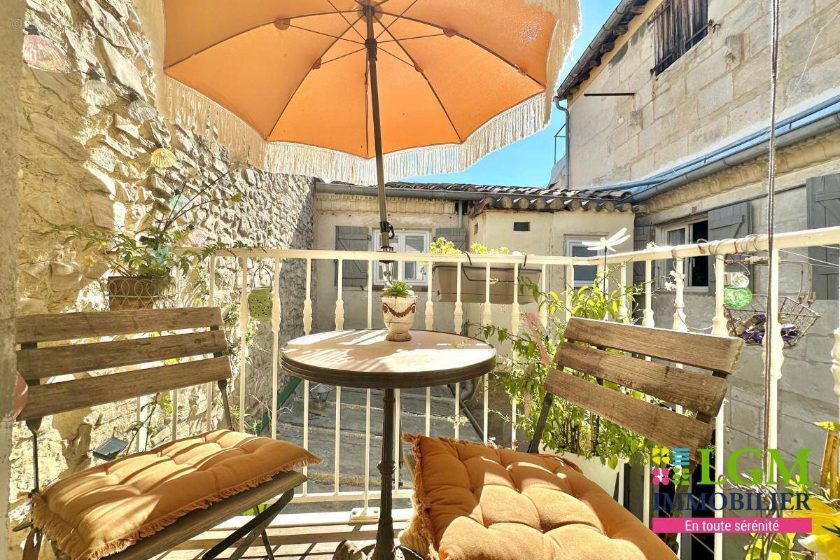 Appartement à NIMES
