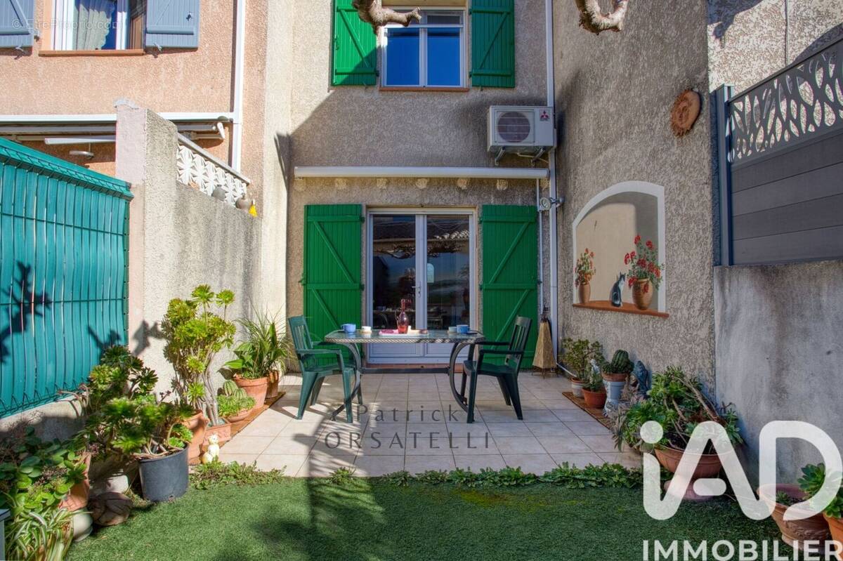 Photo 1 - Maison à FREJUS