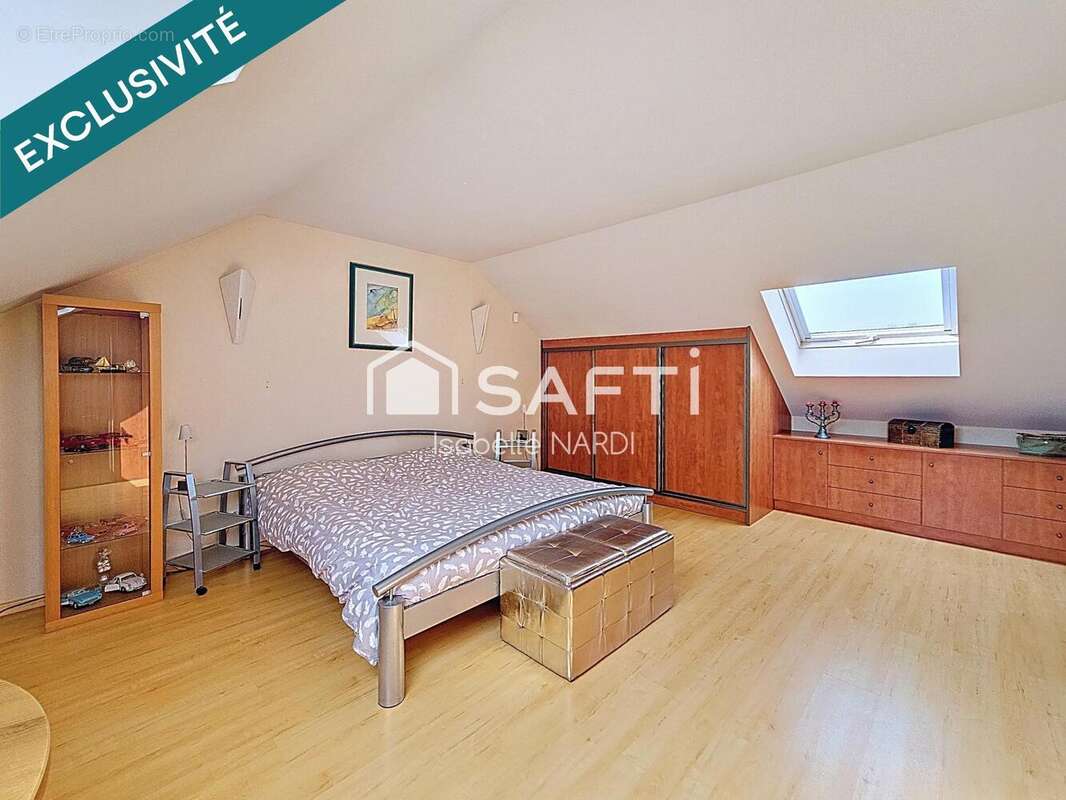 Maison 176 m² à Argancy  - photo 9
