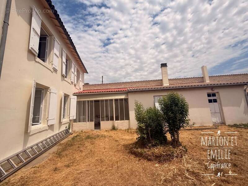 Maison Mauzé-sur-le-Mignon 3chambres jardin clos - photo 3