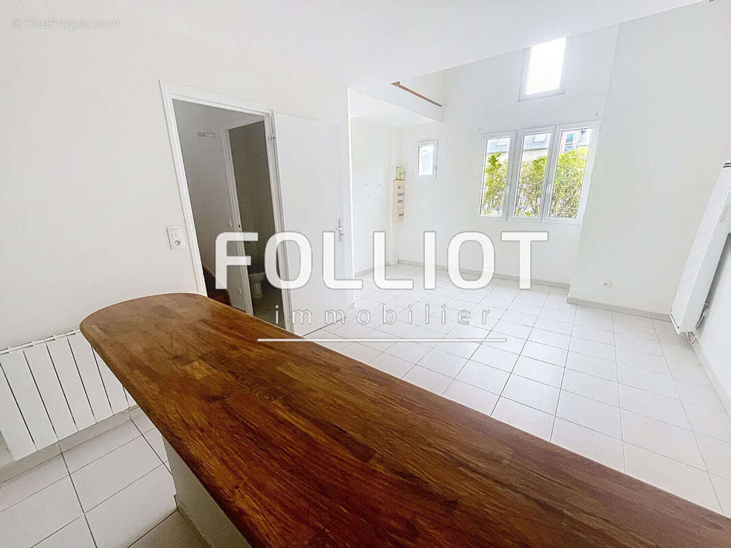 Appartement à COMMES