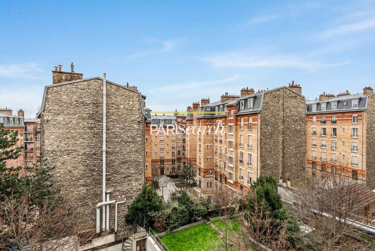 Appartement à PARIS-12E