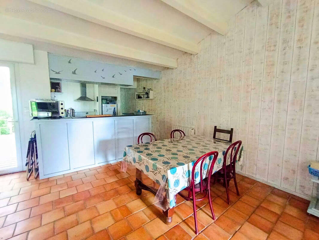 Maison à LE CHATEAU-D'OLERON