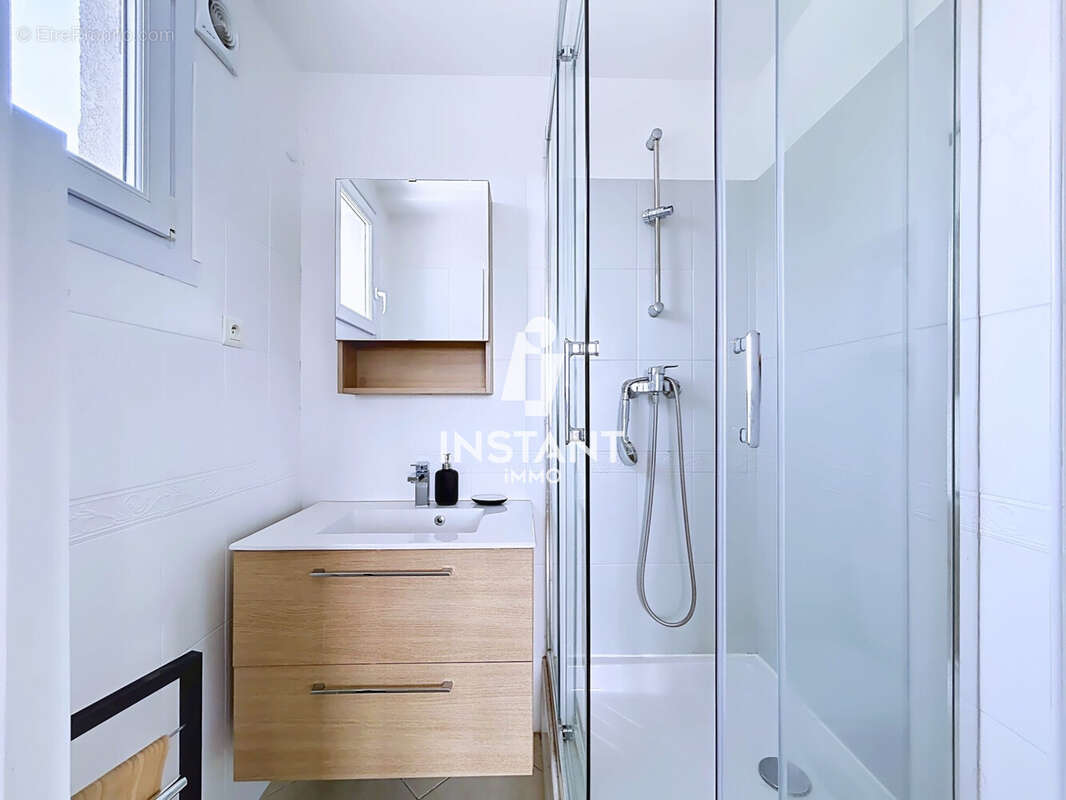 Appartement 29 m² à Saint-Maur-Des-Fosses  - photo 9