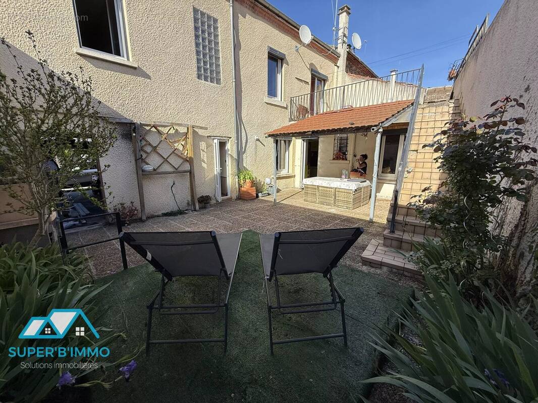 Maison à LEMPDES-SUR-ALLAGNON