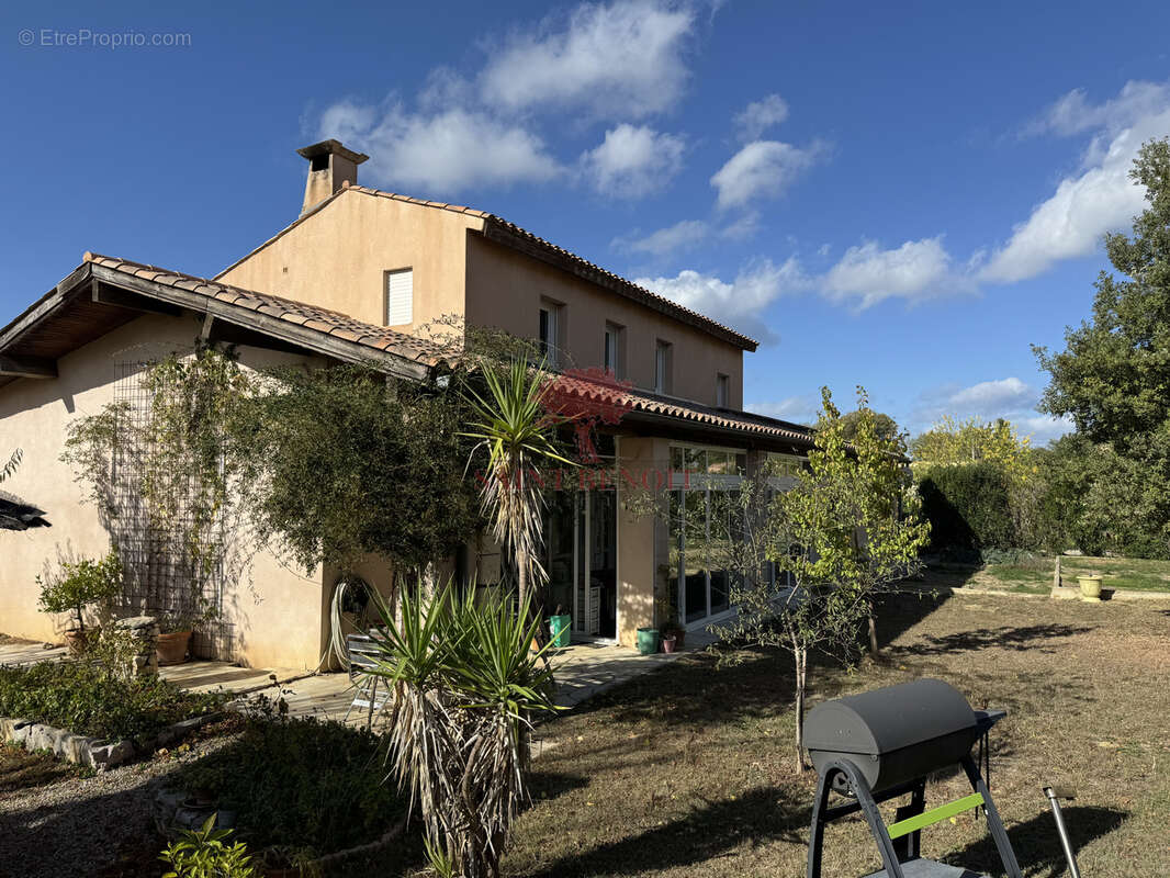 Maison à SAINT-BAUZILLE-DE-LA-SYLVE