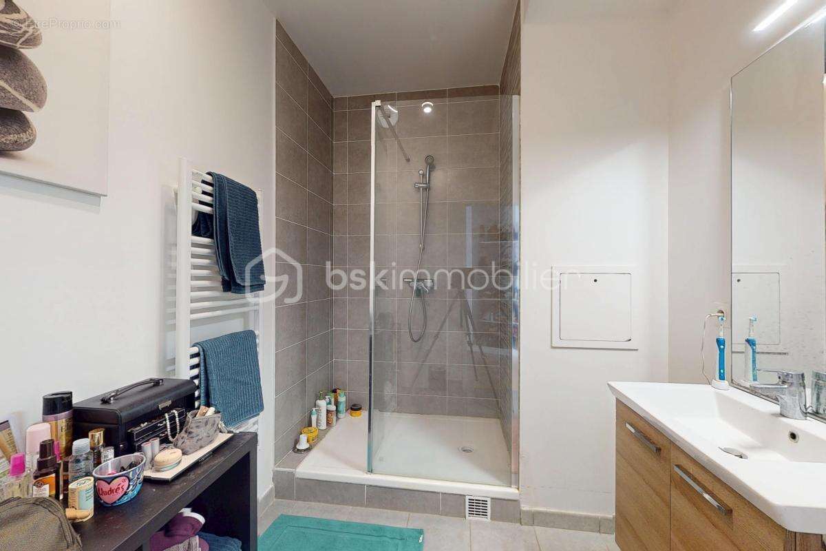 Appartement à GIF-SUR-YVETTE