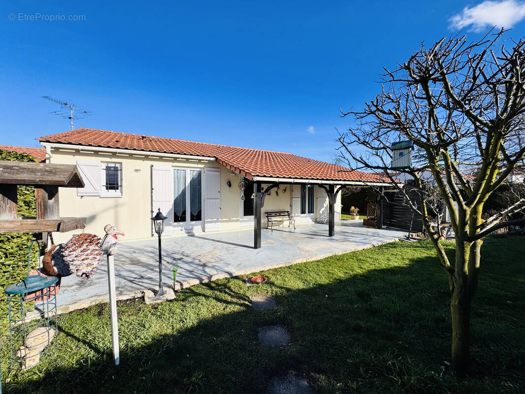Maison à BOUZEL