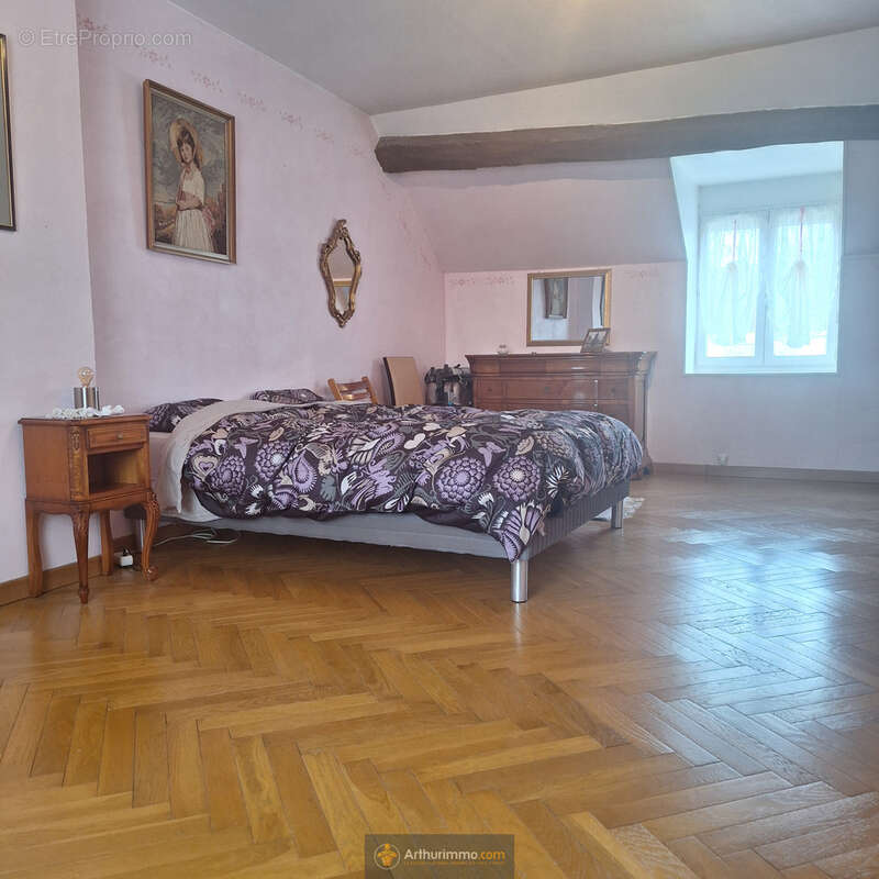 Maison à ROZAY-EN-BRIE