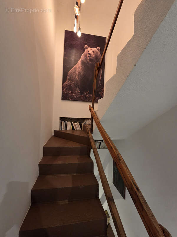 Maison à ENCHASTRAYES