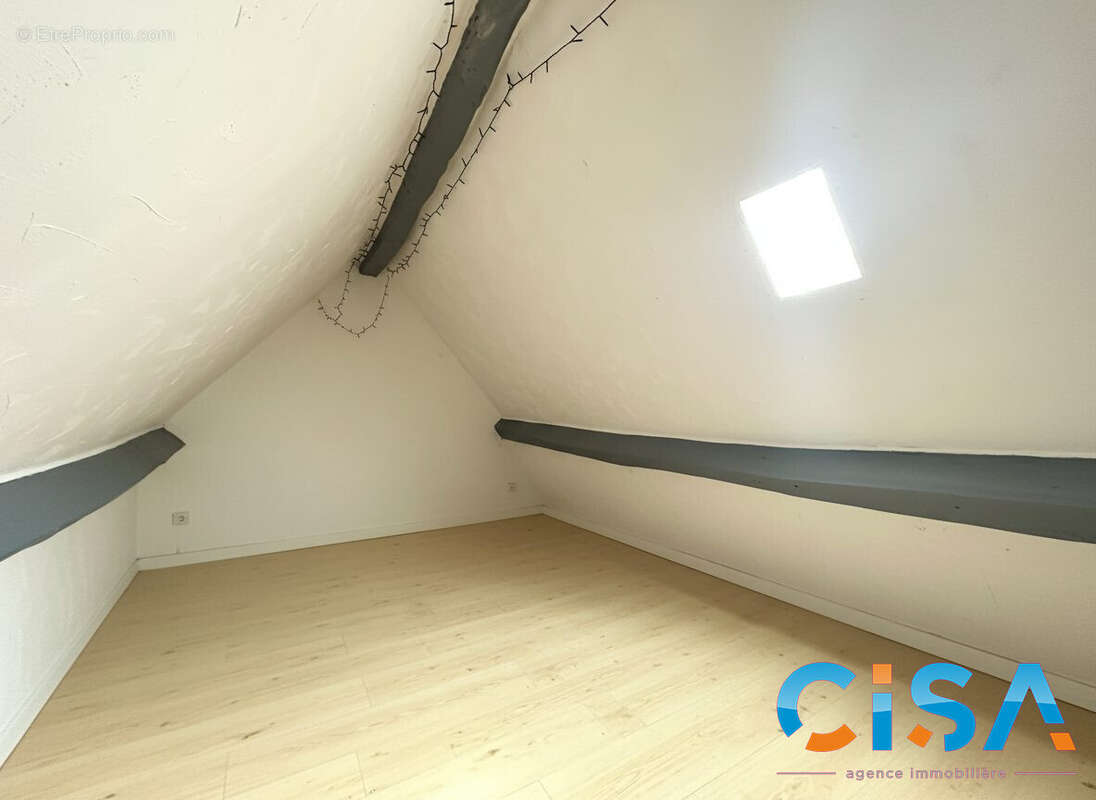 Appartement à NEUILLY-EN-THELLE