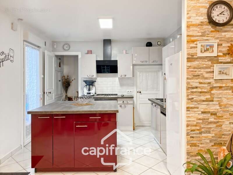 Maison à LAGNY-SUR-MARNE