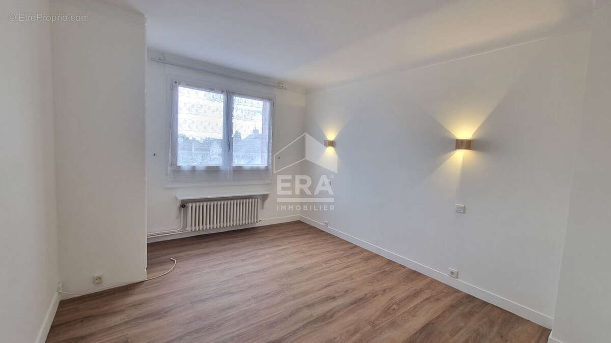 Appartement à NEUILLY-SUR-MARNE