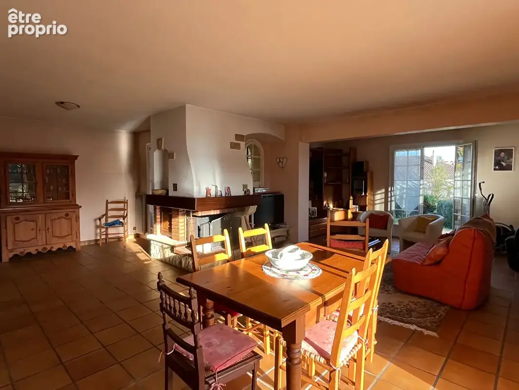 Maison 4 pièces 115 m² à vendre à Lons (64140) - photo 3