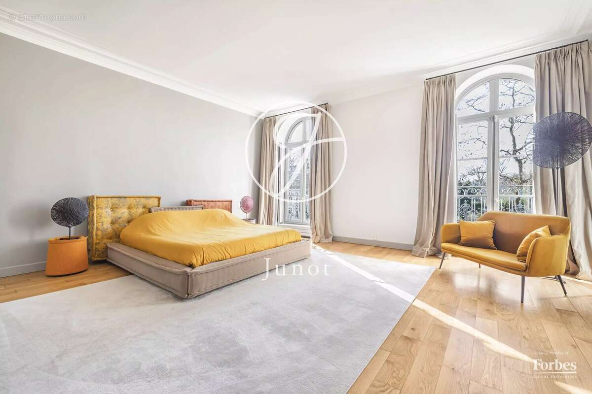 Maison à CROISSY-SUR-SEINE