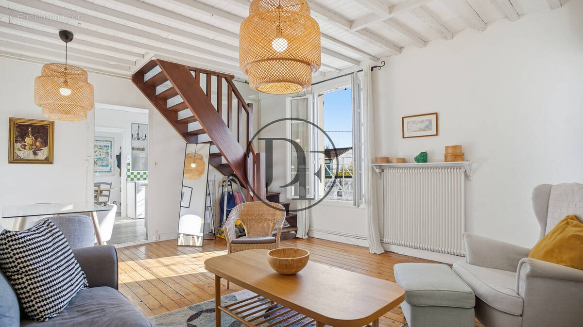 Appartement à FONTAINEBLEAU