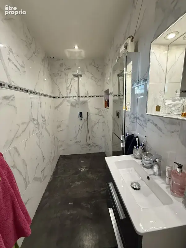 Maison 3 pièces 89 m² à vendre à Montbron (16220) - photo 9