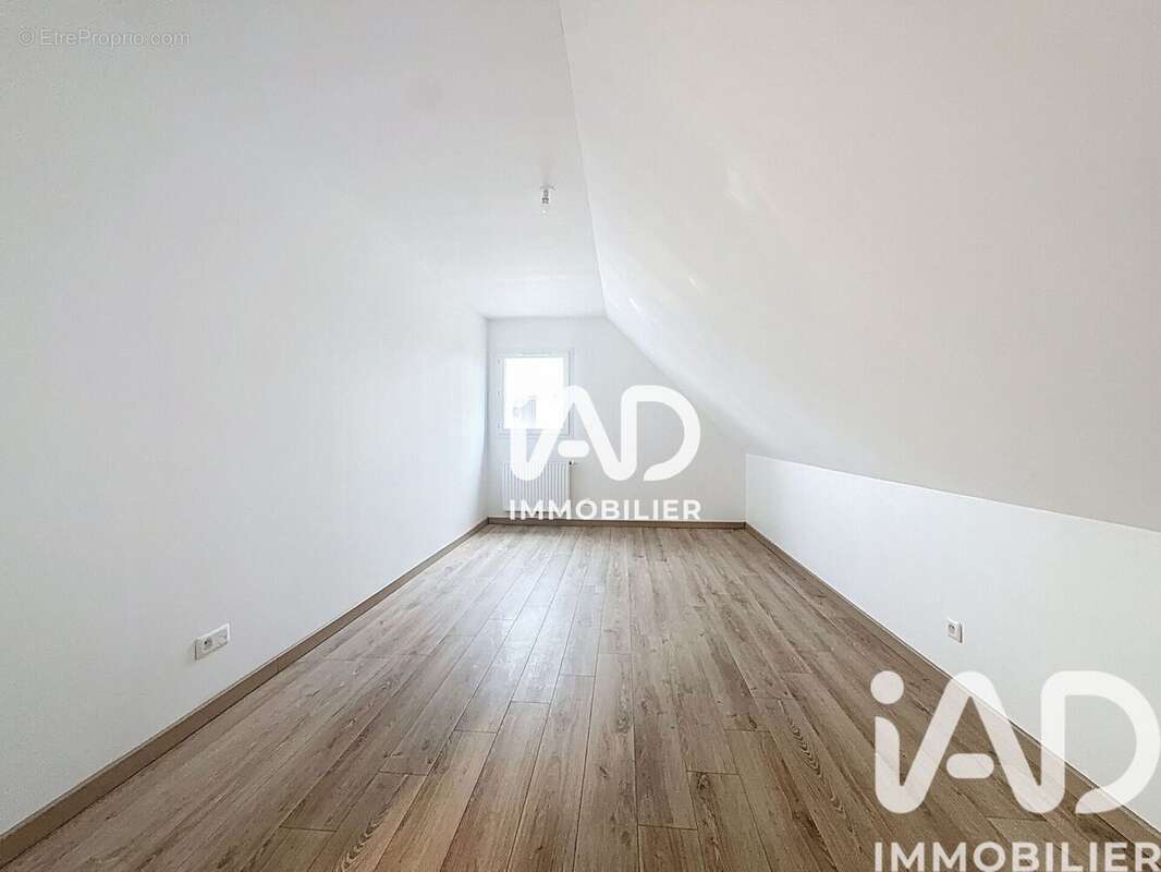 Photo 7 - Maison à LA SAUSSAYE