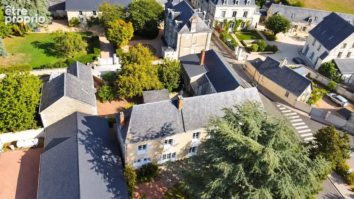 Photo Maison à Restigne au prix de 343 000€