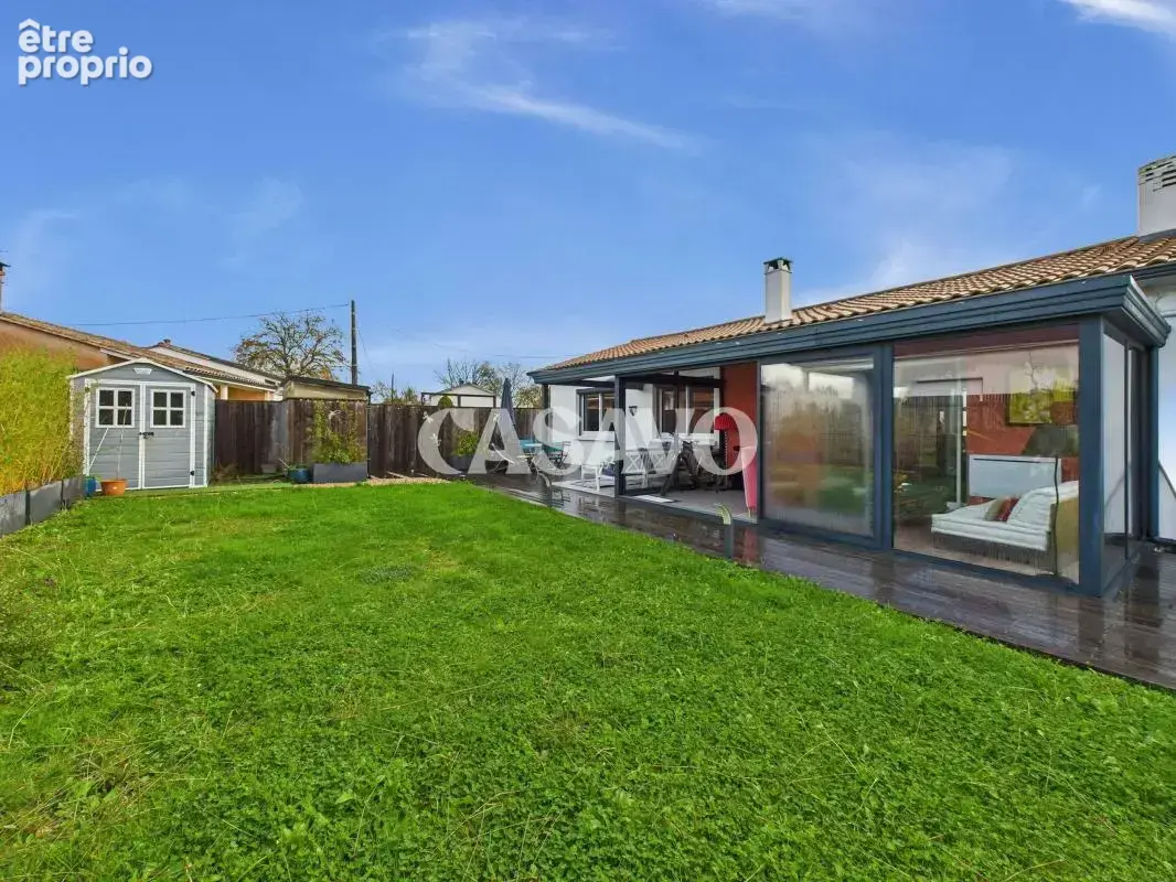 Vente Maison 4 pièces de 138m² - 33370 Pompignac - photo 12