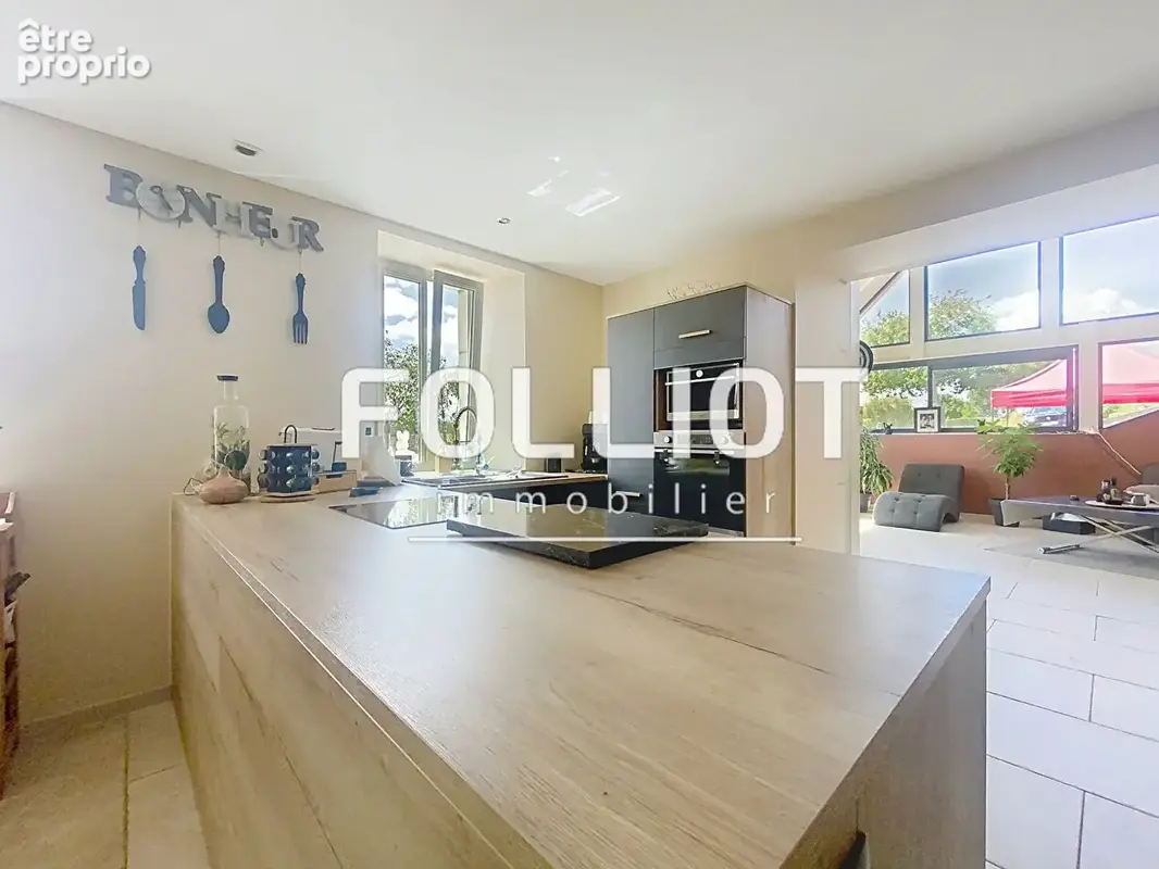 A vendre, Maison en pierre, 4 chambres Suisse Normande - photo 6