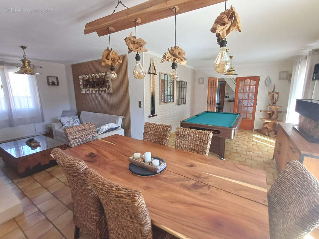 Maison à ARQUES-LA-BATAILLE