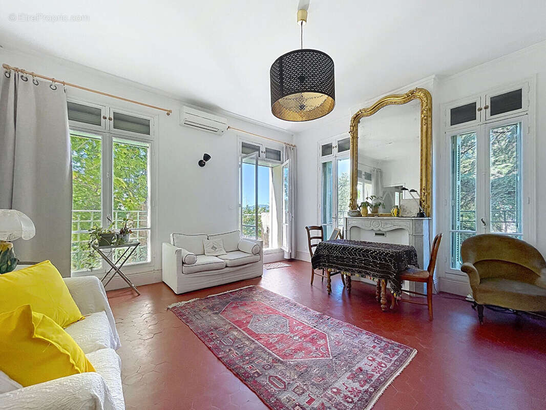 Appartement à PERTUIS