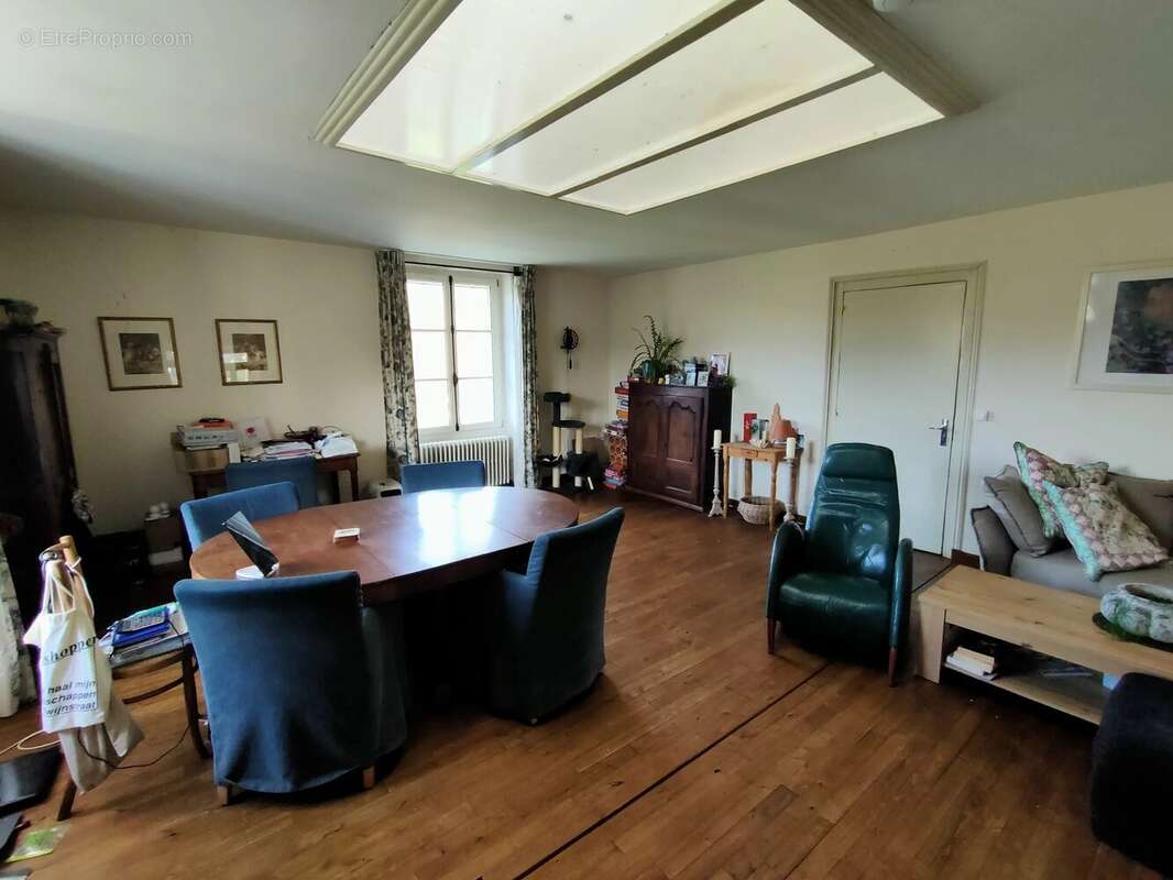 Maison à ROCHECHOUART